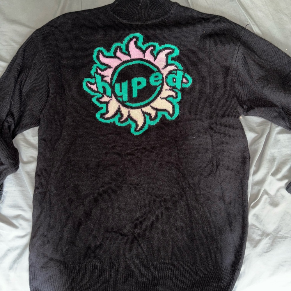 Hyped black turtleneck sweater